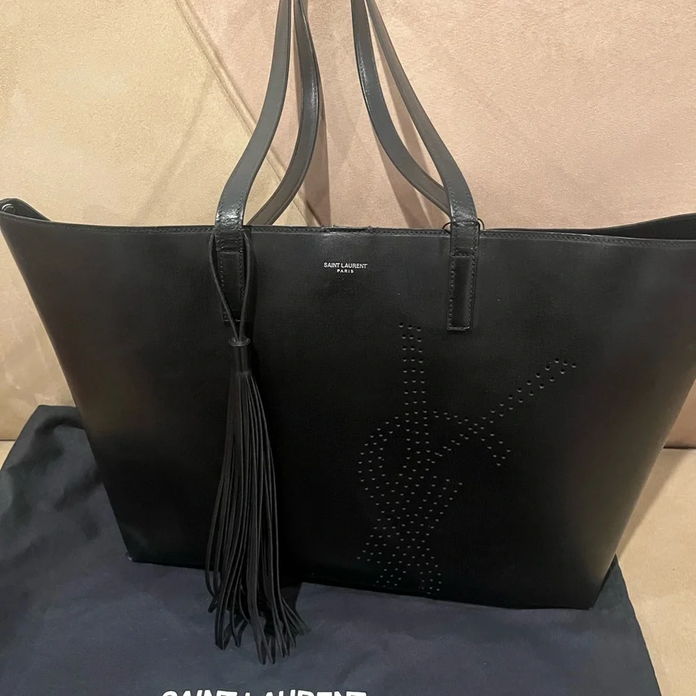 Saint Laurent Black Leather Tote with Tassel, and attached wallet , authentic - Picture 1 of 17